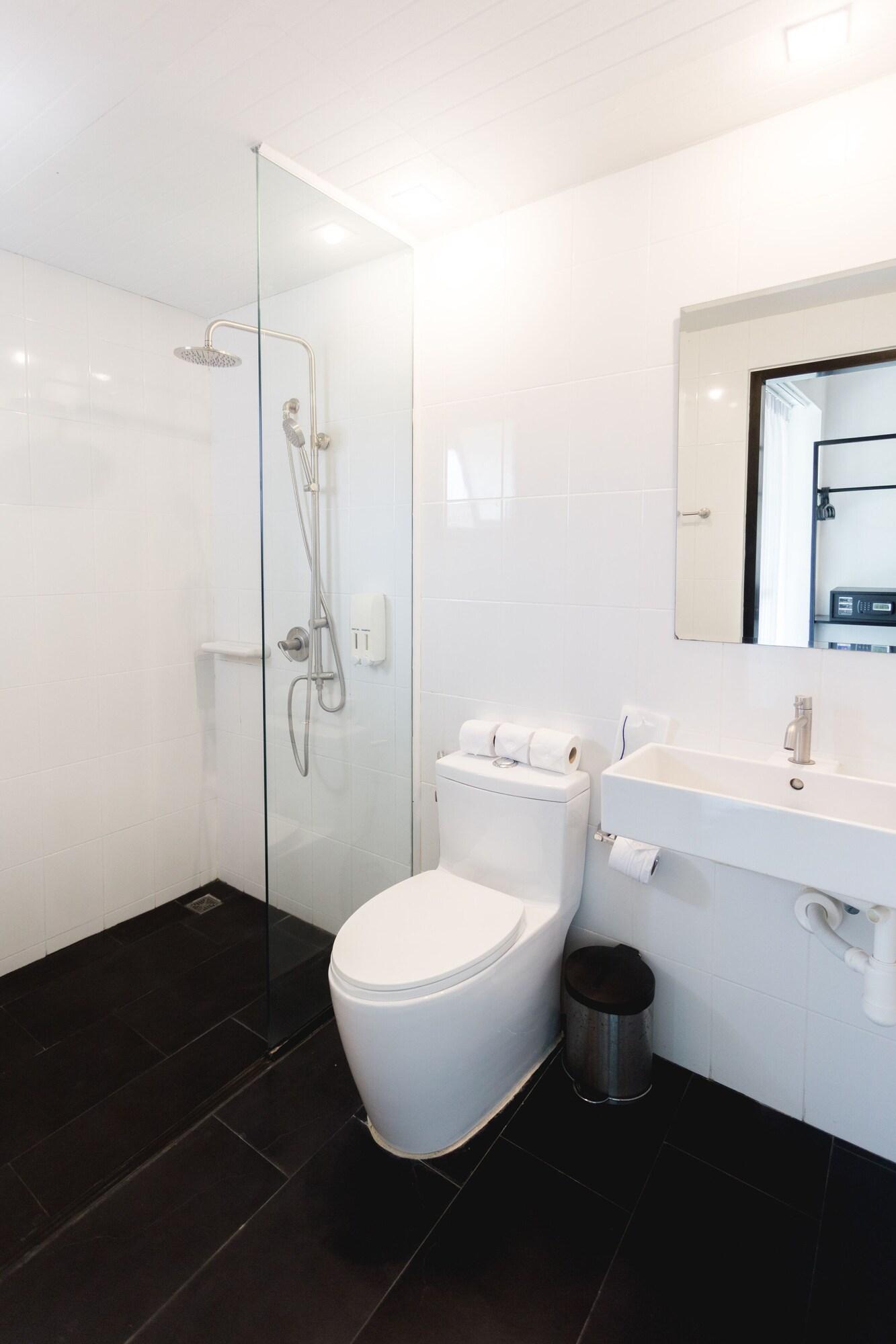 Iwualai Hotel Csiangmaj Kültér fotó
