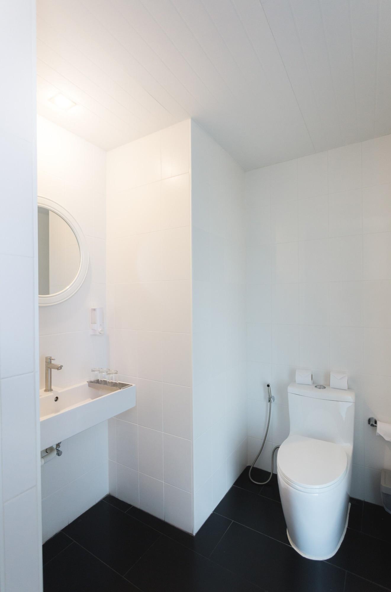Iwualai Hotel Csiangmaj Kültér fotó